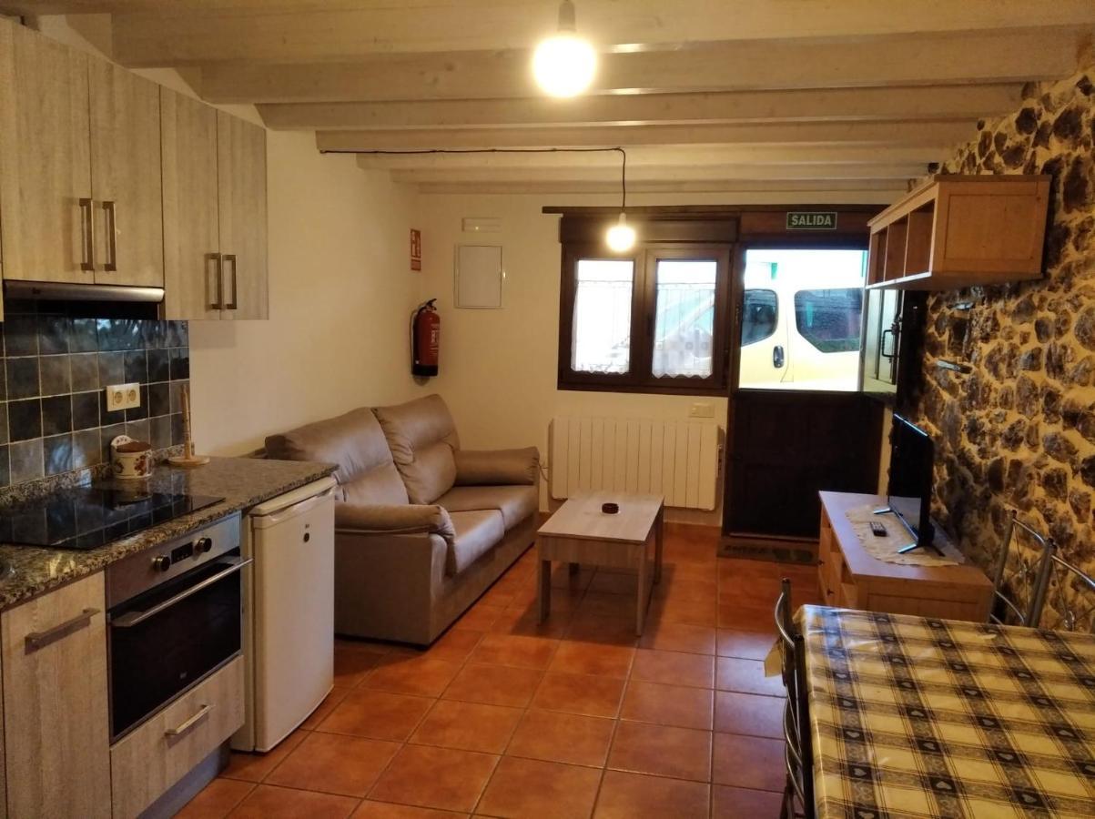 Apartamento Alba Villa Инфиесто Екстериор снимка